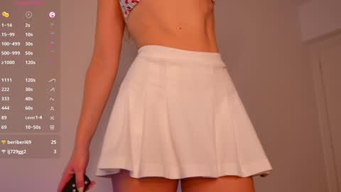 Snapshot of fazeyj chatting on 12.26.24 FazeyJ online show from 12.26.24