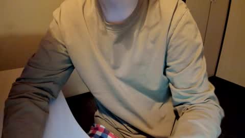 Snapshot of fckmikh chatting on 12.21.25 Michael online show from 12.21.25