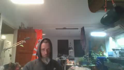 Snapshot of feelfemdom chatting on 02.28.26 feelfemdom online show from 02.28.26