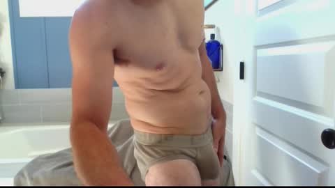 Snapshot of feelnswell424 chatting on 10.26.25 Nick online show from 10.26.25