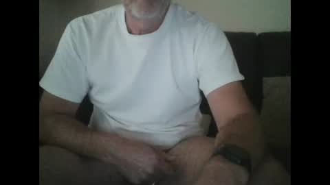 Snapshot of feet_fan69 chatting on 10.07.25 John Buck online show from 10.07.25