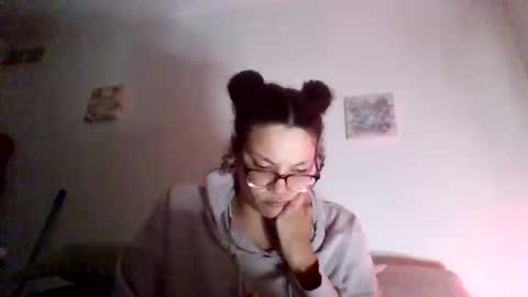 Soley online show from 11.18.25