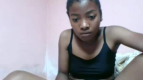 Snapshot of felice364342 chatting on 04.25.26 felice364342 online show from 04.25.26