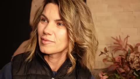 FeliciaKrige online show from 04.14.26