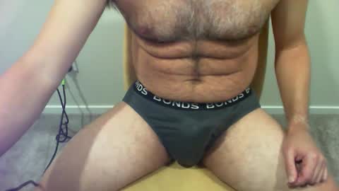 Snapshot of felipemoon34 chatting on 04.28.26 felipemoon34 online show from 04.28.26