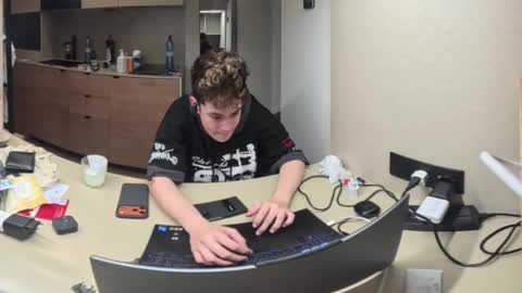 felix0420 online show from 02.16.26