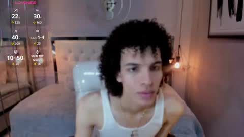 Snapshot of felix_haze chatting on 06.15.26 FELIPE online show from 06.15.26