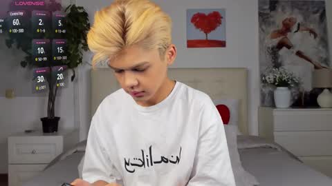 Felix online show from 02.15.25