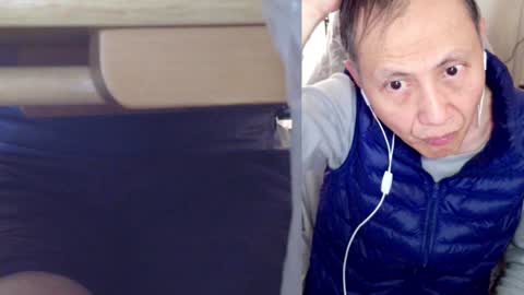 Snapshot of felixlau chatting on 01.03.25 felixlau online show from 01.03.25