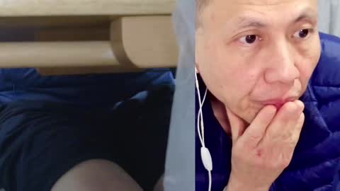 Snapshot of felixlau chatting on 01.12.25 felixlau online show from 01.12.25