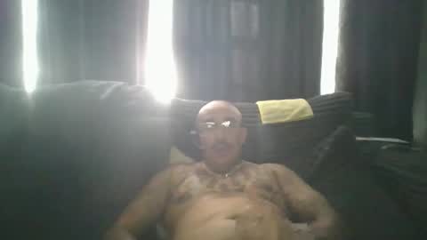 Snapshot of felixrlarios25 chatting on 06.06.26 felixrlarios25 online show from 06.06.26