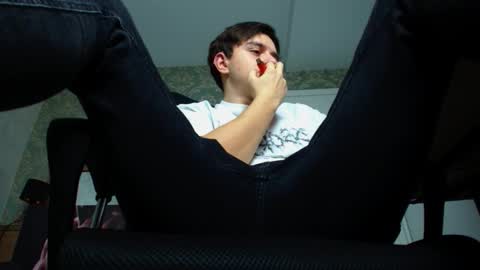 Snapshot of felixstark chatting on 10.01.25 FelixStark online show from 10.01.25