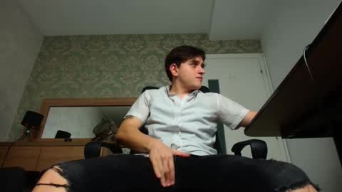 Snapshot of felixstark chatting on 10.07.25 FelixStark online show from 10.07.25