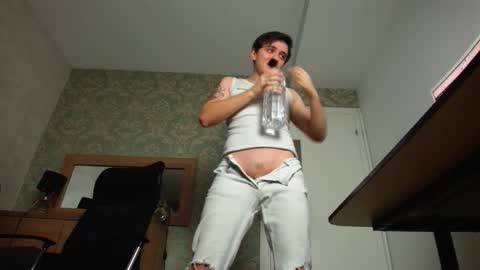 Snapshot of felixstark chatting on 10.10.25 FelixStark online show from 10.10.25