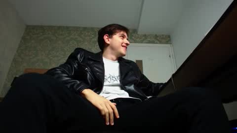 Snapshot of felixstark chatting on 10.12.25 FelixStark online show from 10.12.25