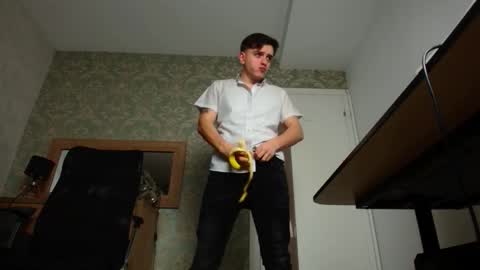 Snapshot of felixstark chatting on 10.15.25 FelixStark online show from 10.15.25