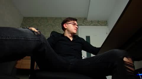 Snapshot of felixstark chatting on 10.22.25 FelixStark online show from 10.22.25