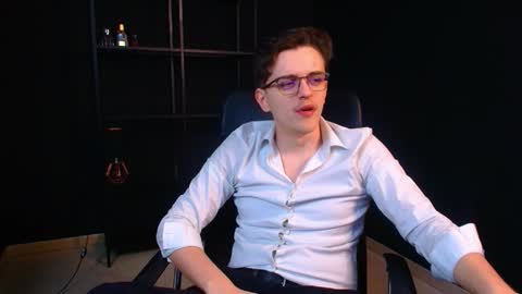 Snapshot of felixstark chatting on 04.25.26 FelixStark online show from 04.25.26