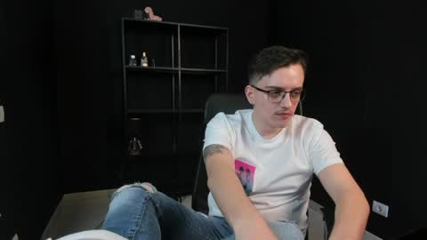 Snapshot of felixstark chatting on 05.06.26 FelixStark online show from 05.06.26