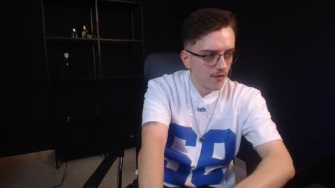 Snapshot of felixstark chatting on 06.06.26 FelixStark online show from 06.06.26