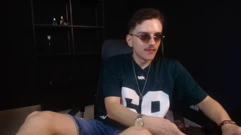 Snapshot of felixstark chatting on 06.08.26 FelixStark online show from 06.08.26