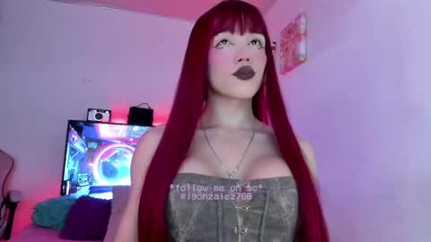 Snapshot of fem_boy6 chatting on 02.16.25 fem_boy6 online show from 02.16.25