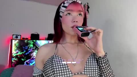 Snapshot of fem_boy6 chatting on 03.04.25 fem_boy6 online show from 03.04.25