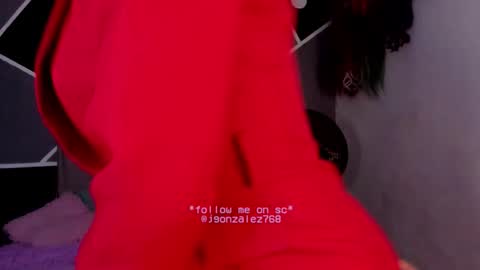 Snapshot of fem_boy6 chatting on 11.24.25 fem_boy6 online show from 11.24.25