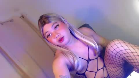 femboy_veronica online show from 06.25.26