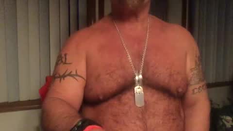 Snapshot of femdomisgood chatting on 01.06.25 Femdomisgood online show from 01.06.25