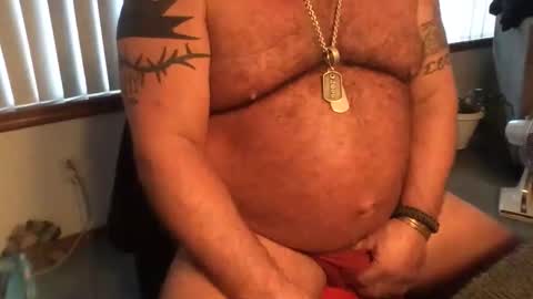 Snapshot of femdomisgood chatting on 11.28.25 Femdomisgood online show from 11.28.25