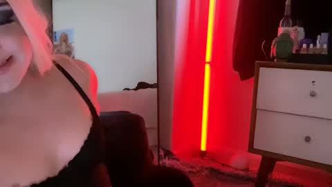 this is justice tricia a bigelow. she was fucking my husband tom girardi online show from 02.18.25