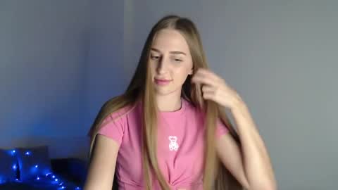 Femke online show from 01.16.25