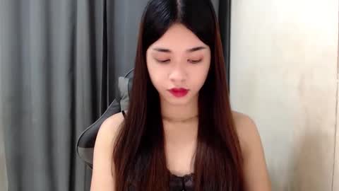 Snapshot of femylove chatting on 01.12.25 YOUR BEAUTIFUL ASIANFHEMY online show from 01.12.25