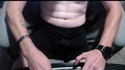 fengshui1982 online show from 12.02.25