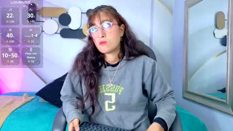 Snapshot of fenixx_19 chatting on 05.21.26 Fenix online show from 05.21.26