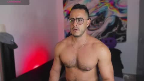 Snapshot of fenrir_flirt chatting on 01.14.25 Fenrir Flirt online show from 01.14.25