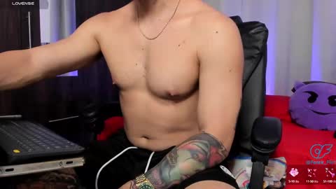 Snapshot of fenrir_flirt chatting on 10.07.25 Fenrir Flirt online show from 10.07.25