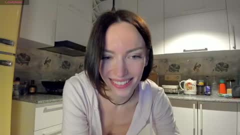 Leya online show from 04.18.26