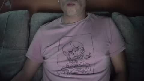 Snapshot of fernand89 chatting on 01.31.25 fernand89 online show from 01.31.25