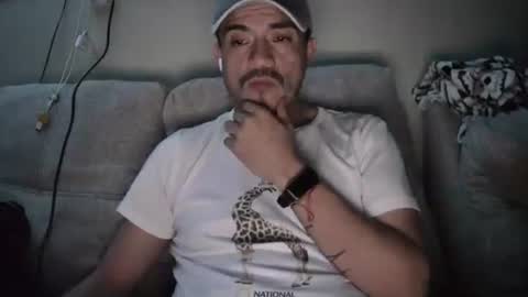 Snapshot of fernand89 chatting on 03.01.25 fernand89 online show from 03.01.25