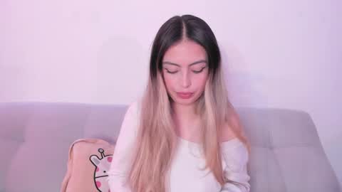 fernanda  online show from 04.21.26
