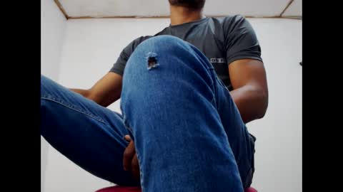 fernandez_latinblack online show from 01.05.25