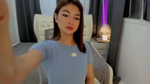 Jade online show from 02.25.25