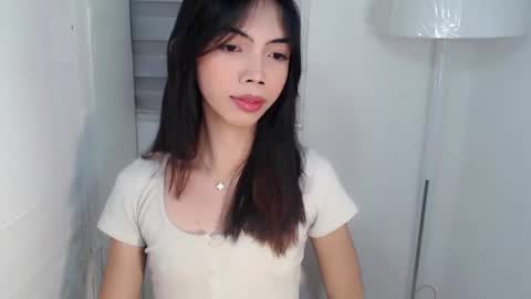 feyaaa online show from 03.11.25