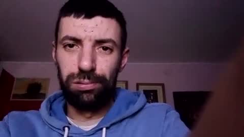 Raised in 90s online show from 01.26.25