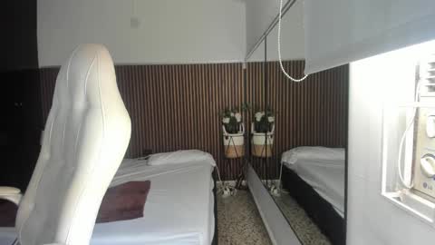 Freyja  online show from 12.03.25