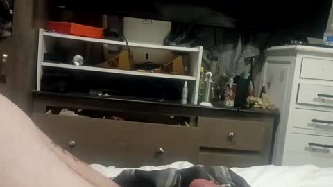 Snapshot of fgbonerggg chatting on 10.13.25 fgbonerggg online show from 10.13.25