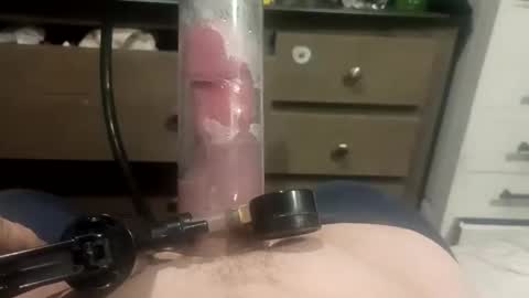 Snapshot of fgbonerggg chatting on 11.19.25 fgbonerggg online show from 11.19.25