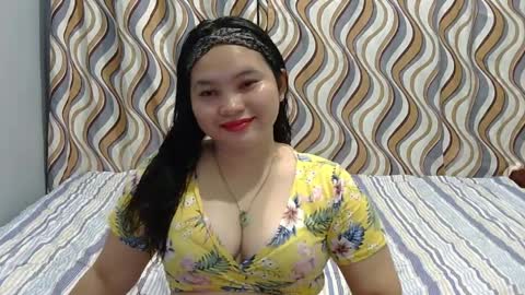 Snapshot of fhwilloughbyxx chatting on 03.29.26 fhwilloughbyxx online show from 03.29.26